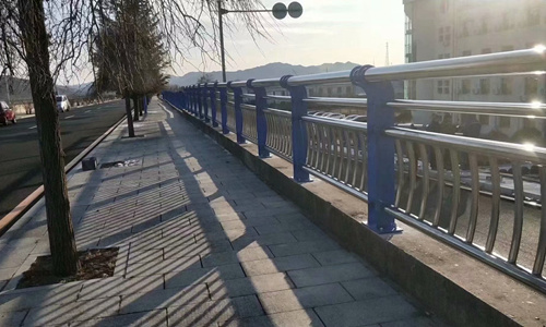 遼寧 丹東 千米護欄